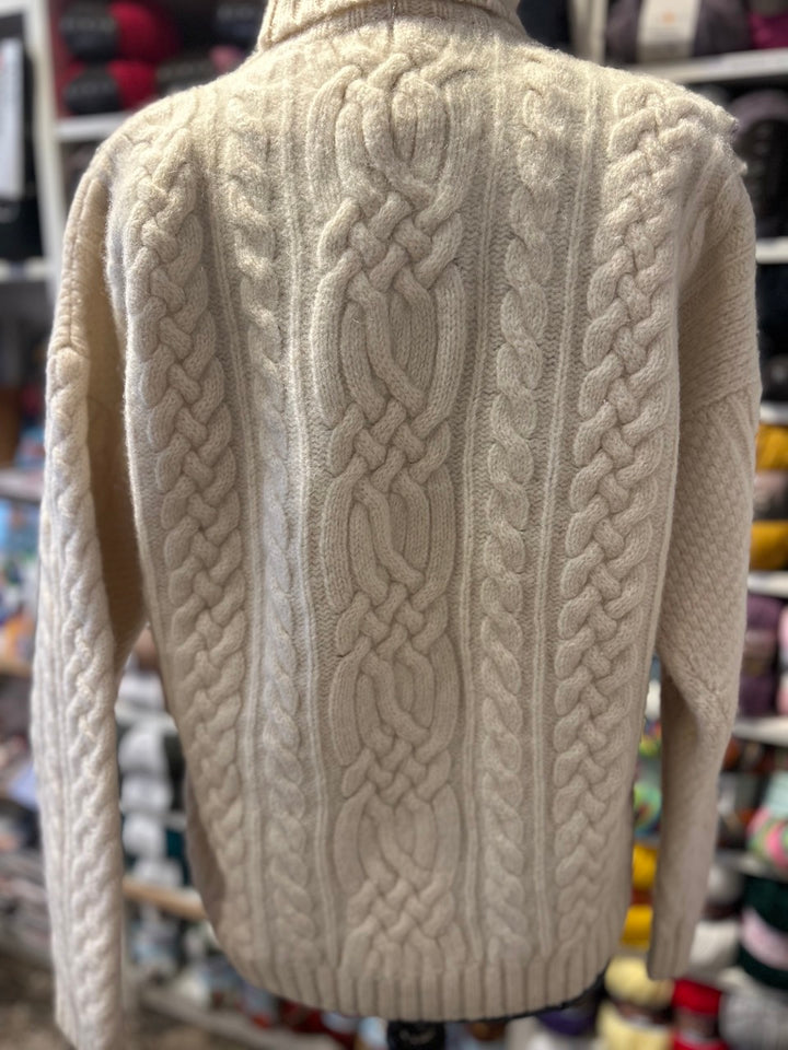 Pre-Loved Aran Jumper 2426
