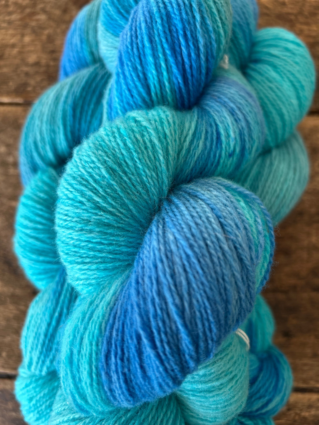 VTC Hand-Dyed Irish 100 % Lambswool 4ply