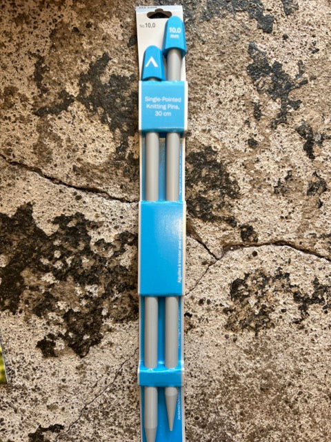 VTC Novice Knitting Kit
