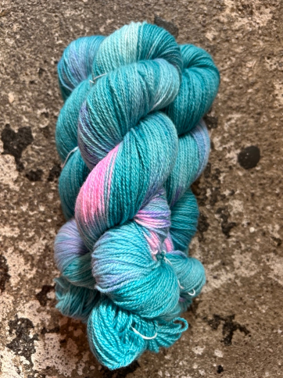 VTC Hand-Dyed Irish 100 % Lambswool 4ply