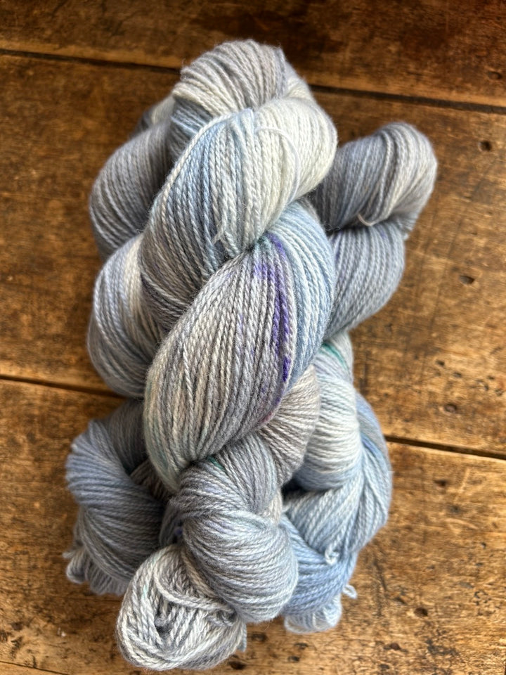 VTC Hand-Dyed Irish 100 % Lambswool 4ply