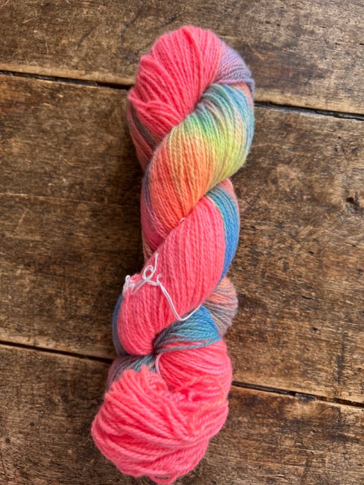 VTC Hand-Dyed Irish 100 % Lambswool 4ply