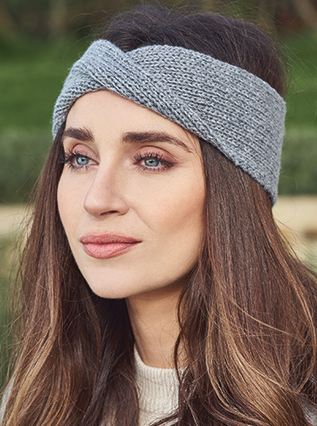 Pure Cashmere by Lisa Richardson